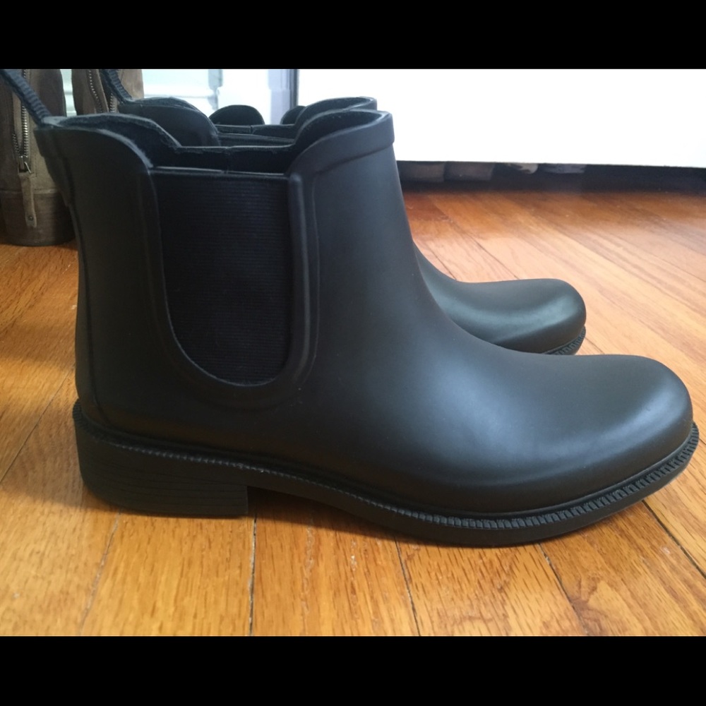 Madewell “The Chelsea” Rain Boots